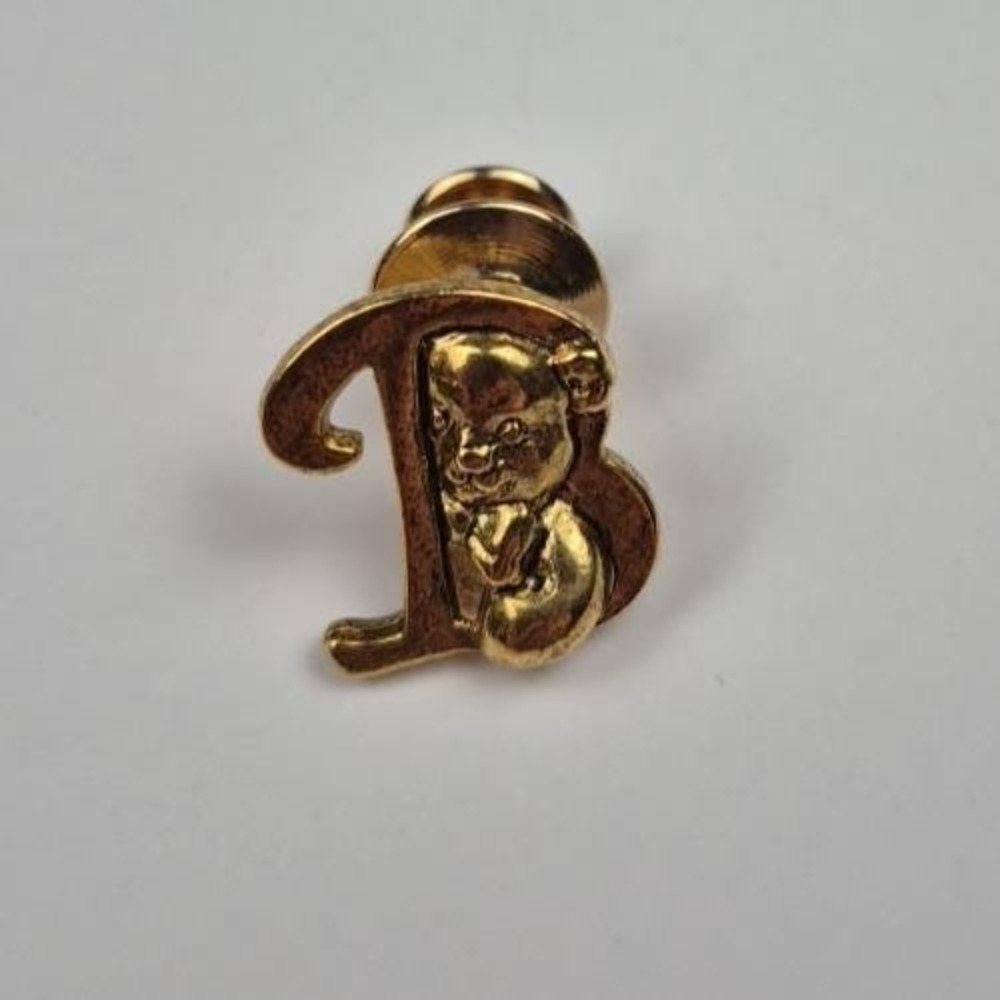 Vtg Bialosky‎ Treasury B Teddy Bear Pin Gold Tone Screw Back Lapel Brooch .5"